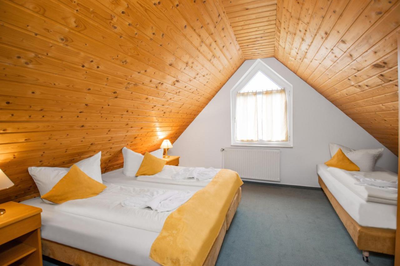 Hotel Garni Zwickau-Mosel Mulsen Luaran gambar